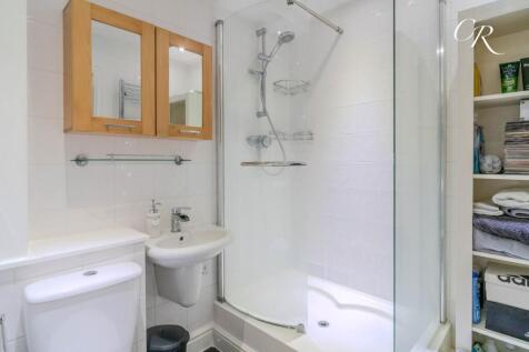 Ensuite To Bedroom One