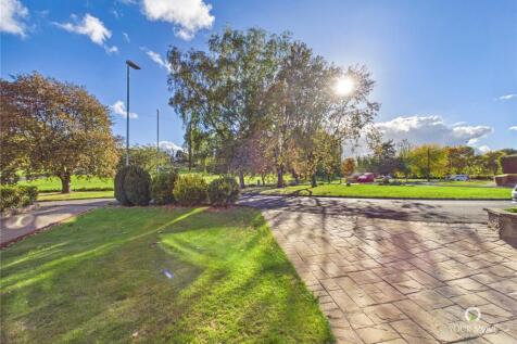 Front Garden/Drive