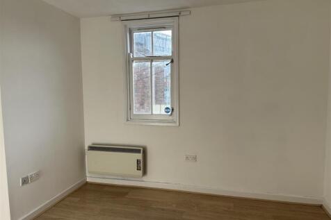 Flat 2, 115 Blaby Road, Wigston photo 5