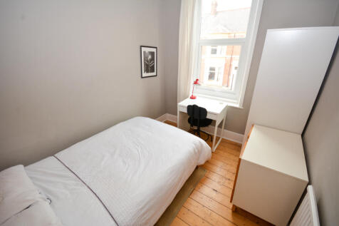 Jesmond, Newcastle Upon Tyne, Tyne and Wear, NE2 photo 4