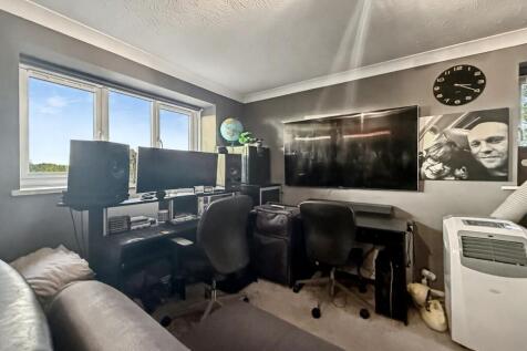 Studio Room