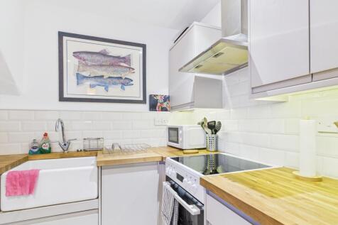 CAM03185G0-PR0084-STILL014