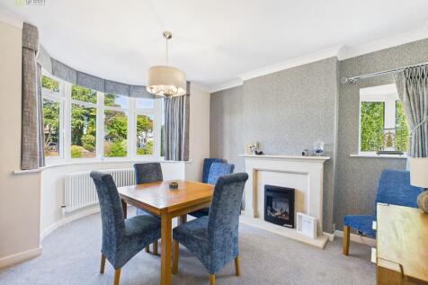 CAM03830G0-PR0206...