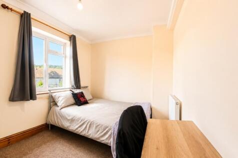 Hillside, Brighton BN2 photo 5
