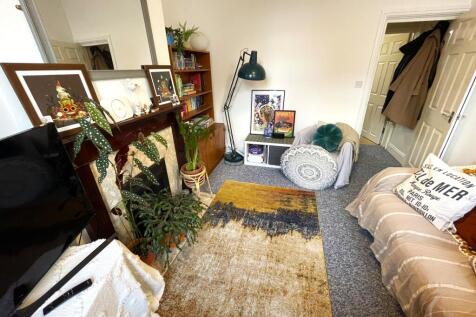 43 Ashford Road, Sheffield photo 3