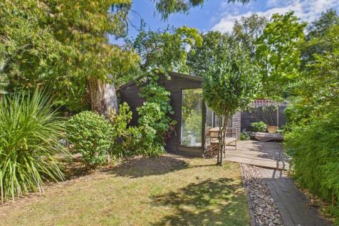 CAM02545G0-PR0475-STILL007