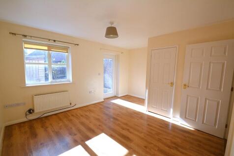 Tudor Rose Way, Harleston photo 4