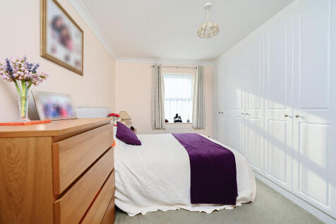 5 Hawley Lodge (6...