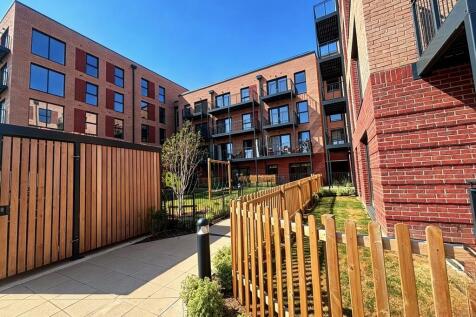Isca gardens - pl...