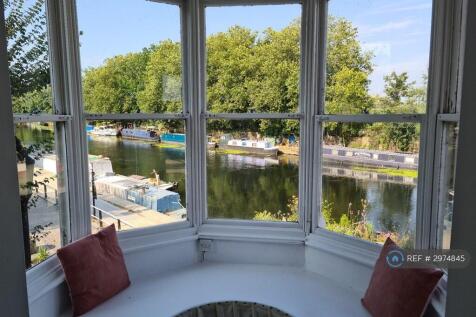 Lounge Bay Window Seat View