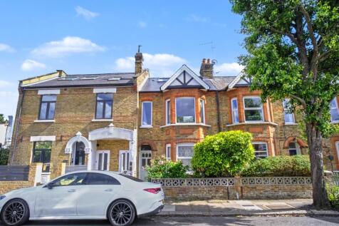 4 Darwin Road, Ealing, London W5 4BD