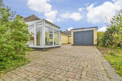 Driveway/Parking