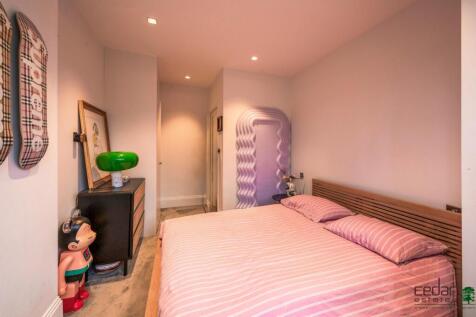 Wellfield Avenue, Muswell Hill N10 photo 4