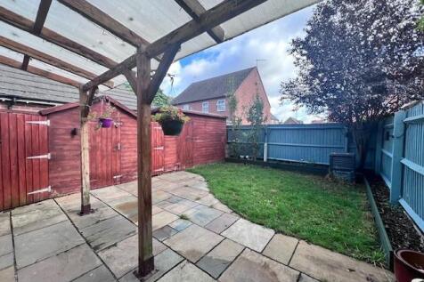 10 Springfield Avenue garden.jpg