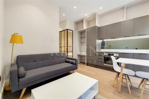 1-bed flat on Dock East Apartments, Selsdon Way, E14, £2,200/mo