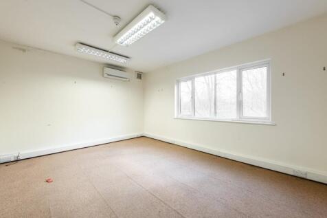 Glasshouse Walk 7  8.jpg