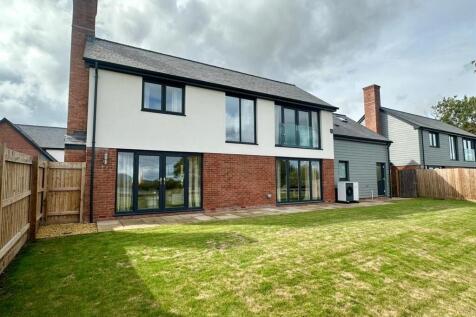 WhatsApp Image 2025-09-09 at 11.49.23_ee8cfac4.jpg