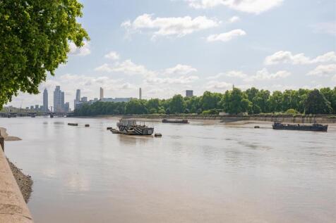 75 Cheyne Court Lo-1.jpg