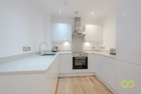 Kitchen (Main)