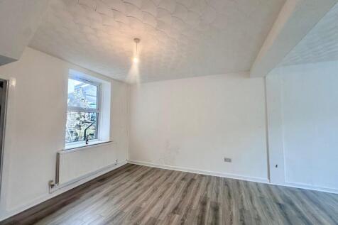 Gwaun-Bant, Pontycymer, Bridgend photo 5