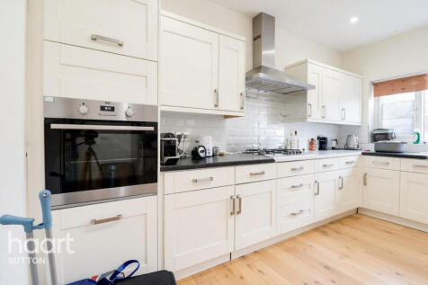 St Johns Road, SUTTON photo 5