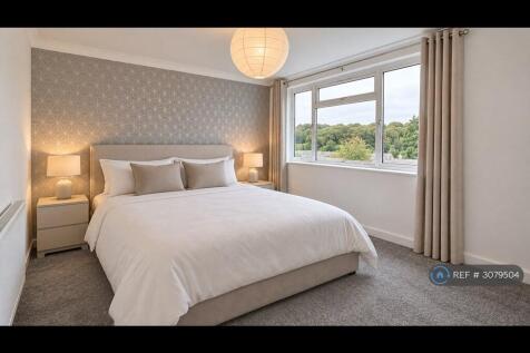 Wood Lane, Leeds, LS12 photo 5