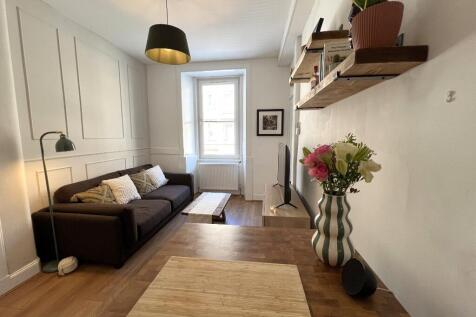 Dalgety Avenue, Meadowbank, Edinburgh, EH7 photo 3