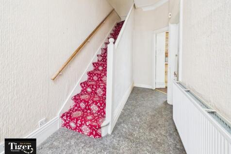 CAM02176G0-PR0811...