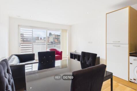 Kitchen/Living area