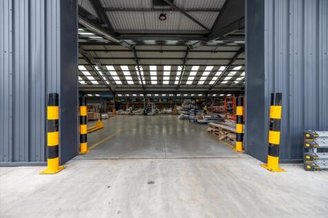 Distribution Warehouse to rent Image 3