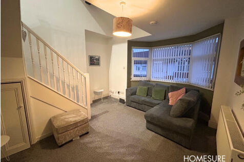 LIVING ROOM 1