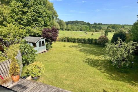 Ridgeways garden.jpg