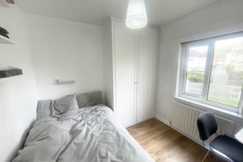 Stanhope Drive (Room 3), Horsforth, Leeds photo 3