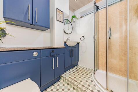 13 Atholl Street Dundee-9.JPG