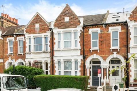 1439662-1-69de70a...