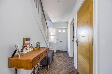 3 Dunkirk Rise, Southbourne-Small-PorticoMarketing