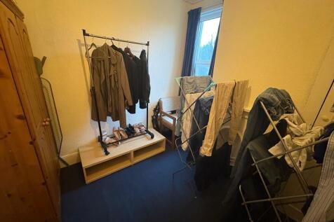 PHOTO-2025-12-18-...