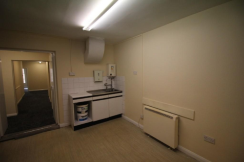 Retail Property (high street) for sale Image 4
