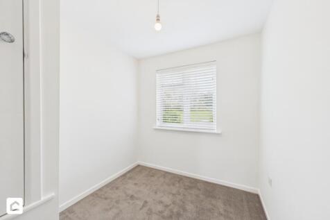 CAM02528G0-PR0507-STILL013