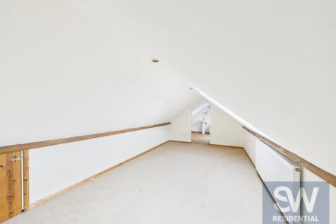 CAM02674G0-PR0124-STILL019.jpg