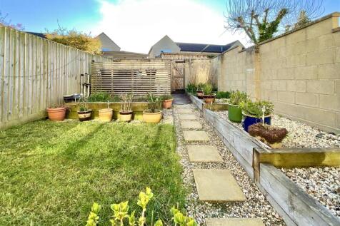 Lechlade, GL7 - property photo