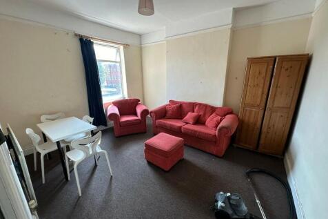 Church Street, Leamington Spa, Warwickshire, CV31 photo 3