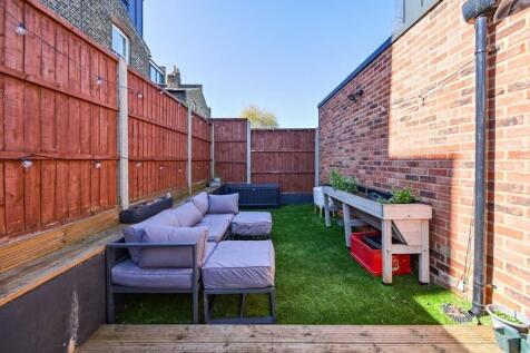 garden. back