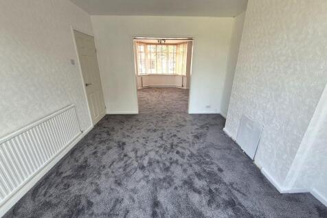 Dining Room to Lounge
