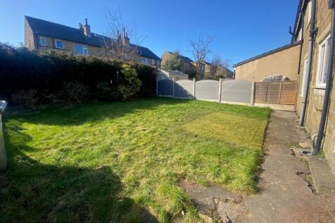 BACK GARDEN.jpg