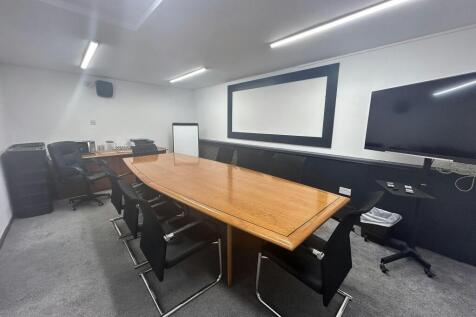 Communal Meeting Room