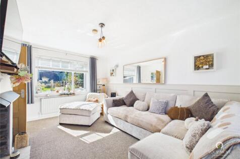 Living Room Pic 1