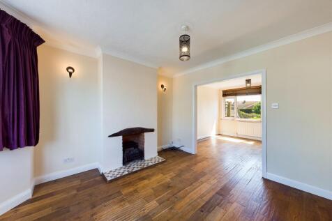 Queens Crescent, St Anthony's Hill, Eastbourne, BN23 photo 3