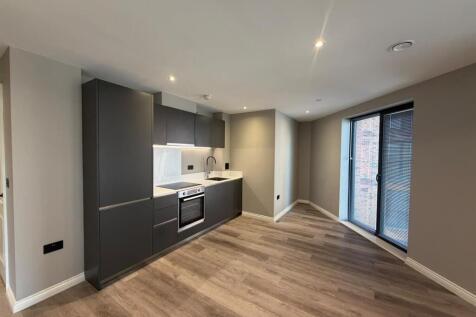 Springwell Gardens, Whitehall Road, Leeds photo 3