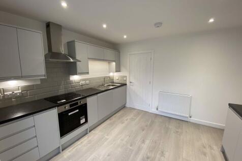 Summit Place, Gornal Wood photo 4